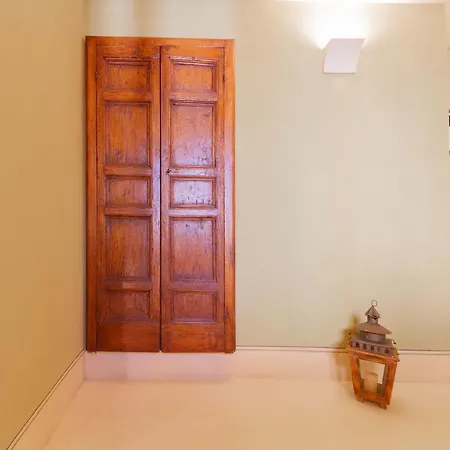 Palazzo Della Scimmia * Rom